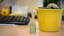 DIFUSOR AROMÁTICO AMBIENTADOR VAINILLA AMARILLO