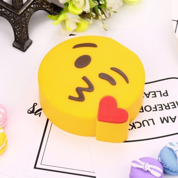POWER BANK EMOTICONOS 1200 mha EN CAJA DE REGALO - Image 3